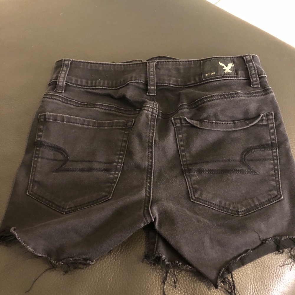 Shorts. - Picture 4 of 4